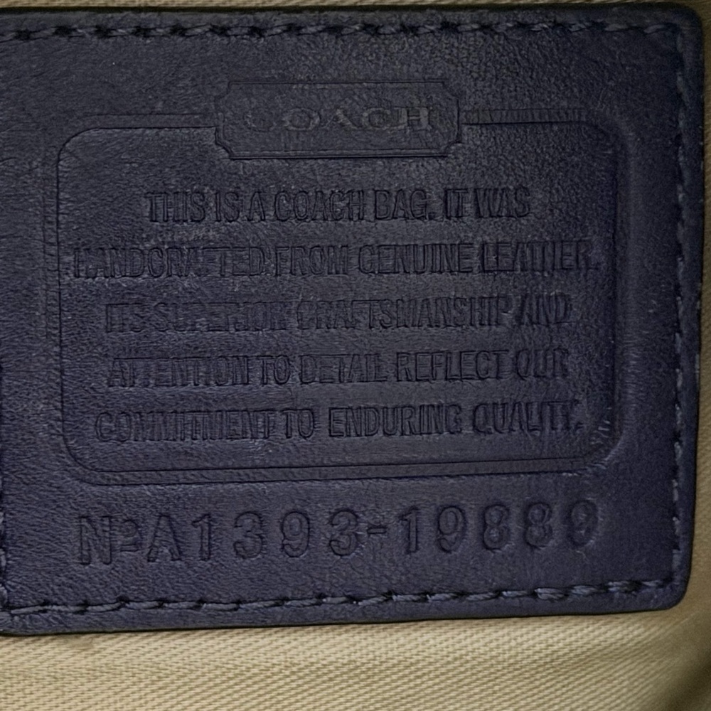 VTG COACH LEGACY DUFFLE 19889 - Picture 11 of 11